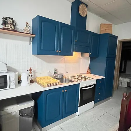 Rita House Cozy Near Malta Airport, Paola