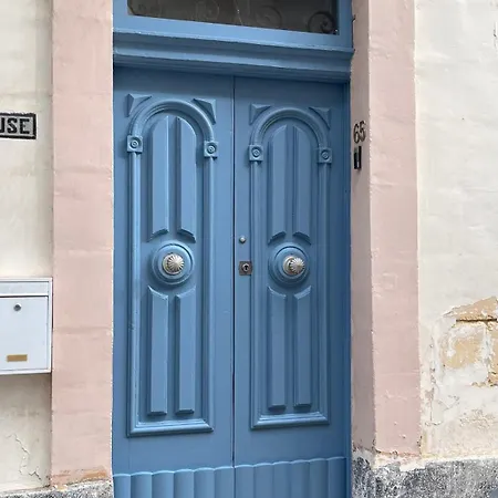 Maisonette In Paola Near Airport Hal Saflieni