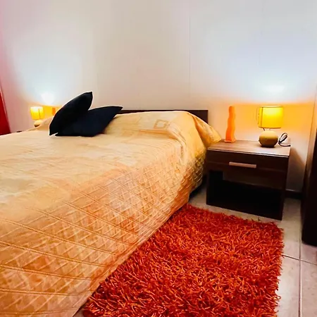 Ubytování v soukromí Rita House Cozy Near Malta Airport, Paola