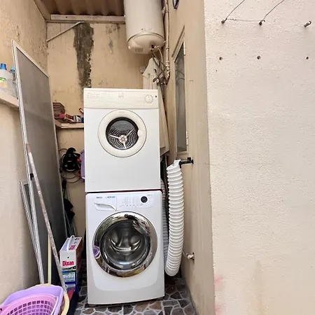Maisonette In Paola Near Airport