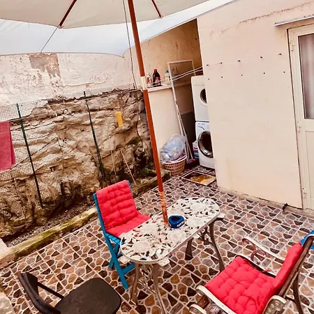 Maisonette In Paola Near Airport *
