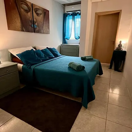 Rita House Cozy Near Malta Airport, Paola Δωμάτια σε οικογενειακή κατοικία *