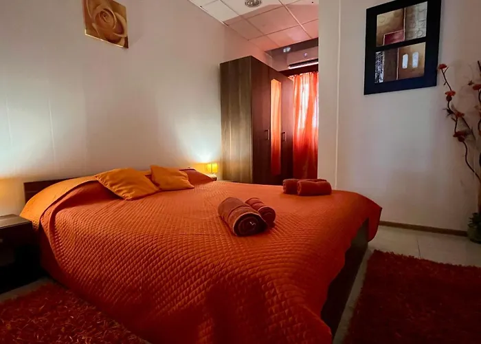 Rita House Cozy Near Malta Airport, Paola *